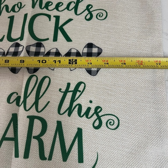 2 New St Patricks Day Pillow Cover, NEW Buffalo plaid Charm Luck Irish … - Picture 3 of 5
